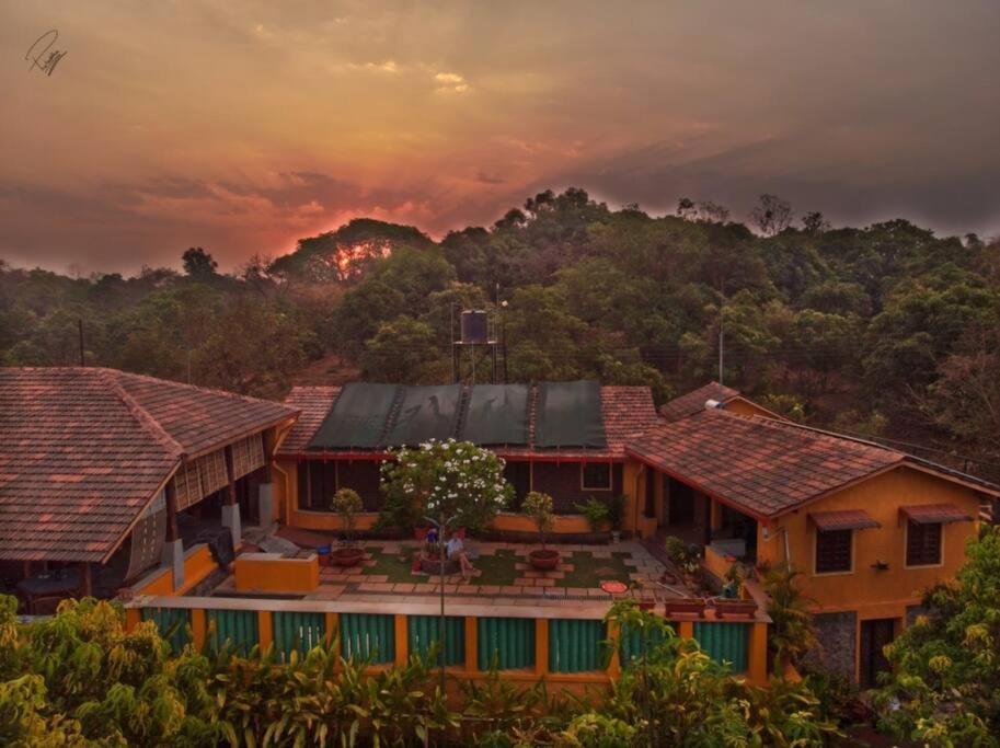 Sohana Eco Retreat Farmhouse - Karjat Chinchavli Экстерьер фото